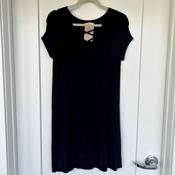 Pitaya Black Dress